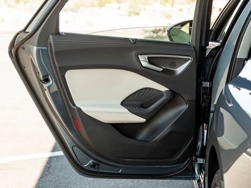 New 2025 Audi A5 2.0T Prestige image 19