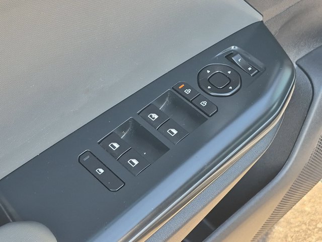 Used 2025 Kia K4 FWD image 11