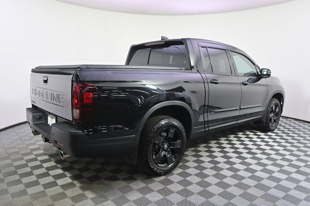 Used 2026 Honda Ridgeline Black Edition image 7