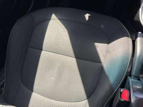 Used 2014 Kia Soul + FWD image 20