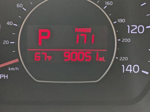 Used 2019 Kia Soul + image 18