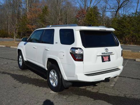 Used 2016 Toyota 4Runner 4WD image 59