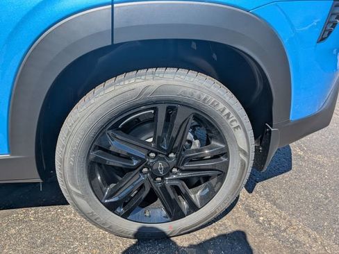 New 2026 Chevrolet Trax ACTIV w/ Sunroof Package FWD image 22