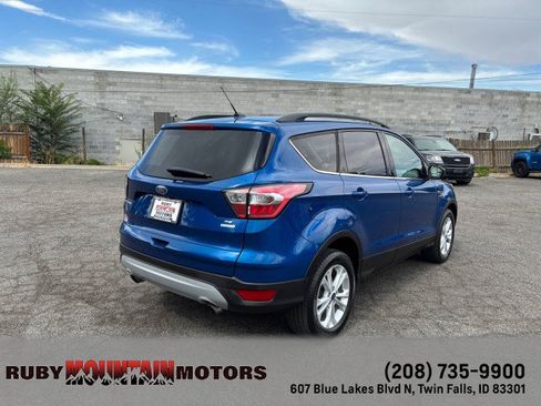 Used 2018 Ford Escape SE FWD image 7