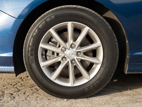 Used 2018 Hyundai Sonata SE image 9