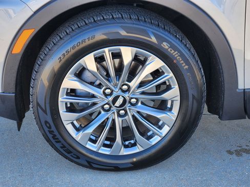 Certified 2024 Cadillac XT4 Premium Luxury image 29