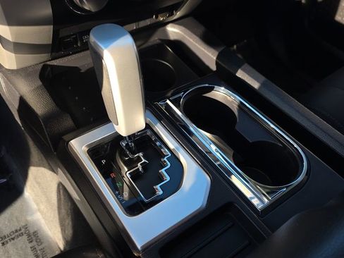 Used 2020 Toyota Tundra SR5 w/ SR5 Upgrade Package image 25