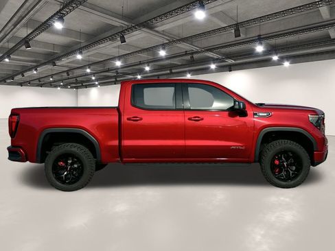 Used 2025 GMC Sierra 1500 AT4 w/ AT4 Premium Package image 17