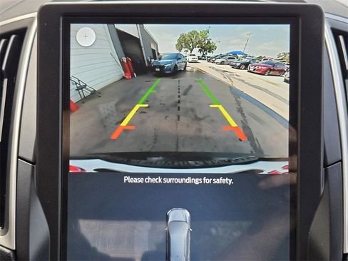 Used 2022 Ford Edge SEL w/ Convenience Package image 15