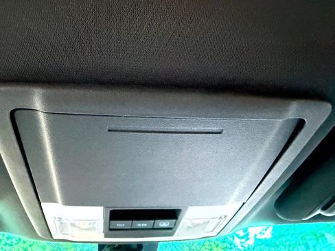 Used 2015 Ford Explorer Limited w/ Equipment Group 302A image 25