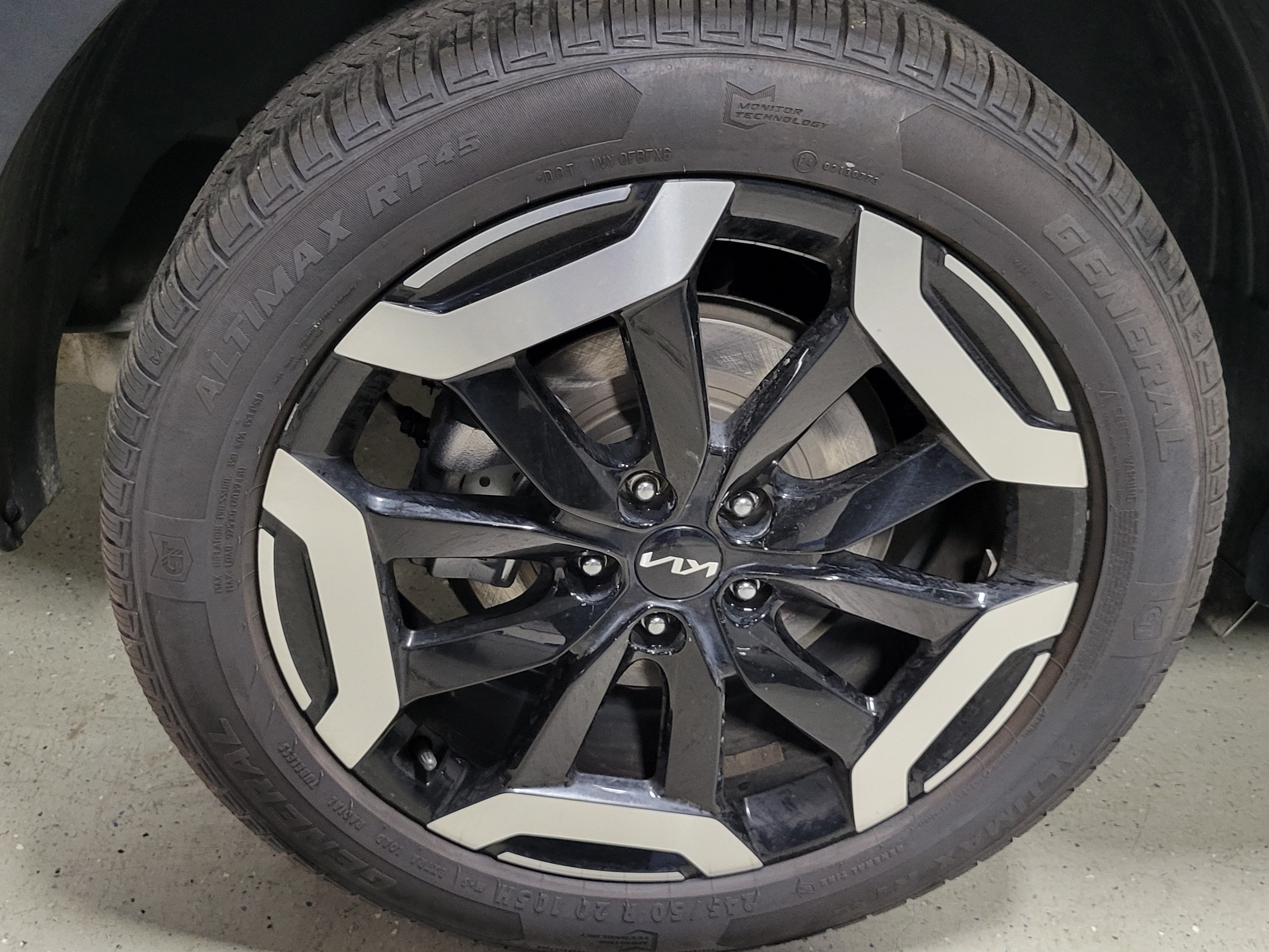 Used 2023 Kia Telluride S AWD/4WD image 8