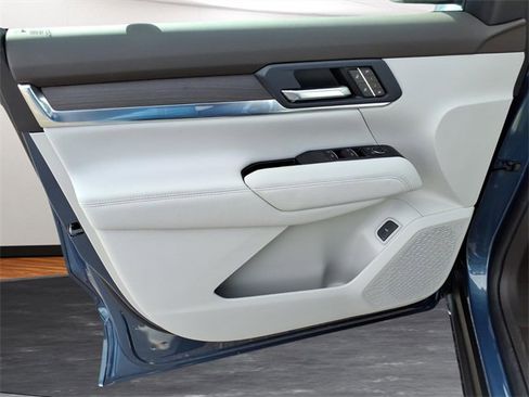 New 2026 GMC Terrain Denali image 12