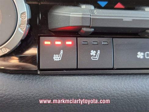 New 2025 Toyota Tundra Limited image 19