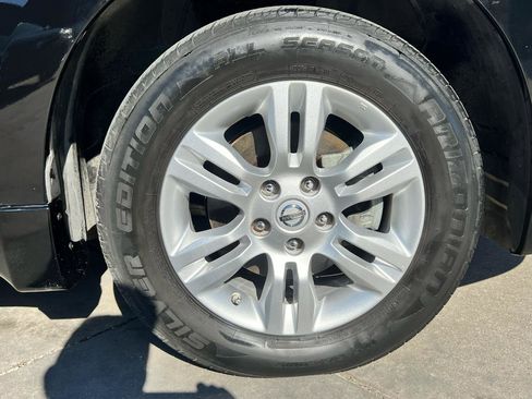 Used 2012 Nissan Altima 2.5 SL w/ 2.5SL Pkg image 13