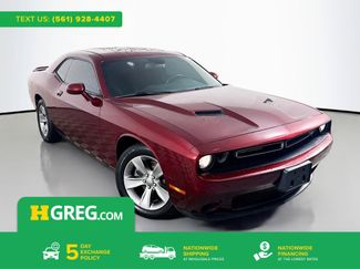Used 2019 Dodge Challenger SXT video 1