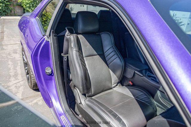 Used 2016 Dodge Challenger SRT Hellcat RWD image 41