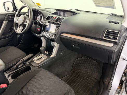 Used 2018 Subaru Forester 2.5i Premium w/ All-Weather Package AWD/4WD image 25