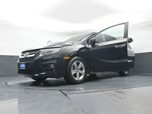 Used 2019 Honda Odyssey EX image 46