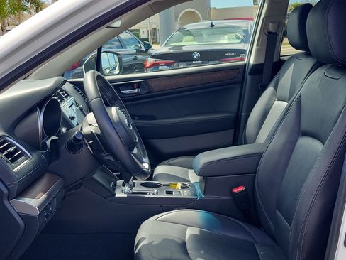 Used 2018 Subaru Outback 3.6R Limited image 23
