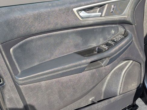 Used 2019 Ford Edge SEL w/ Equipment Group 201A image 15