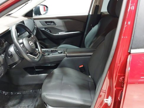 Used 2023 Nissan Rogue S image 19