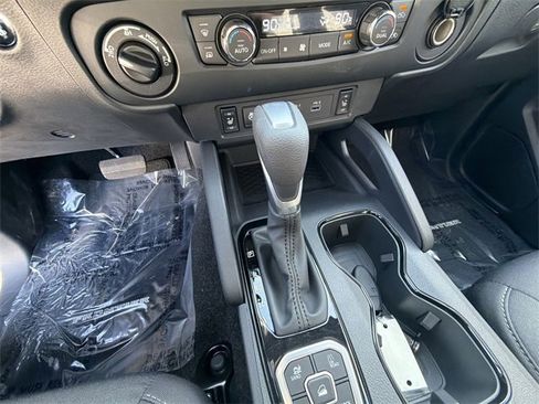 New 2026 Nissan Frontier SV image 19