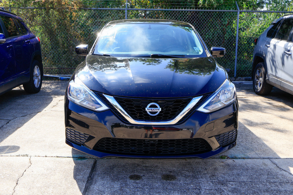 Used 2017 Nissan Sentra S FWD image 3