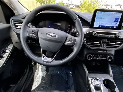 Used 2023 Ford Escape Active FWD image 5