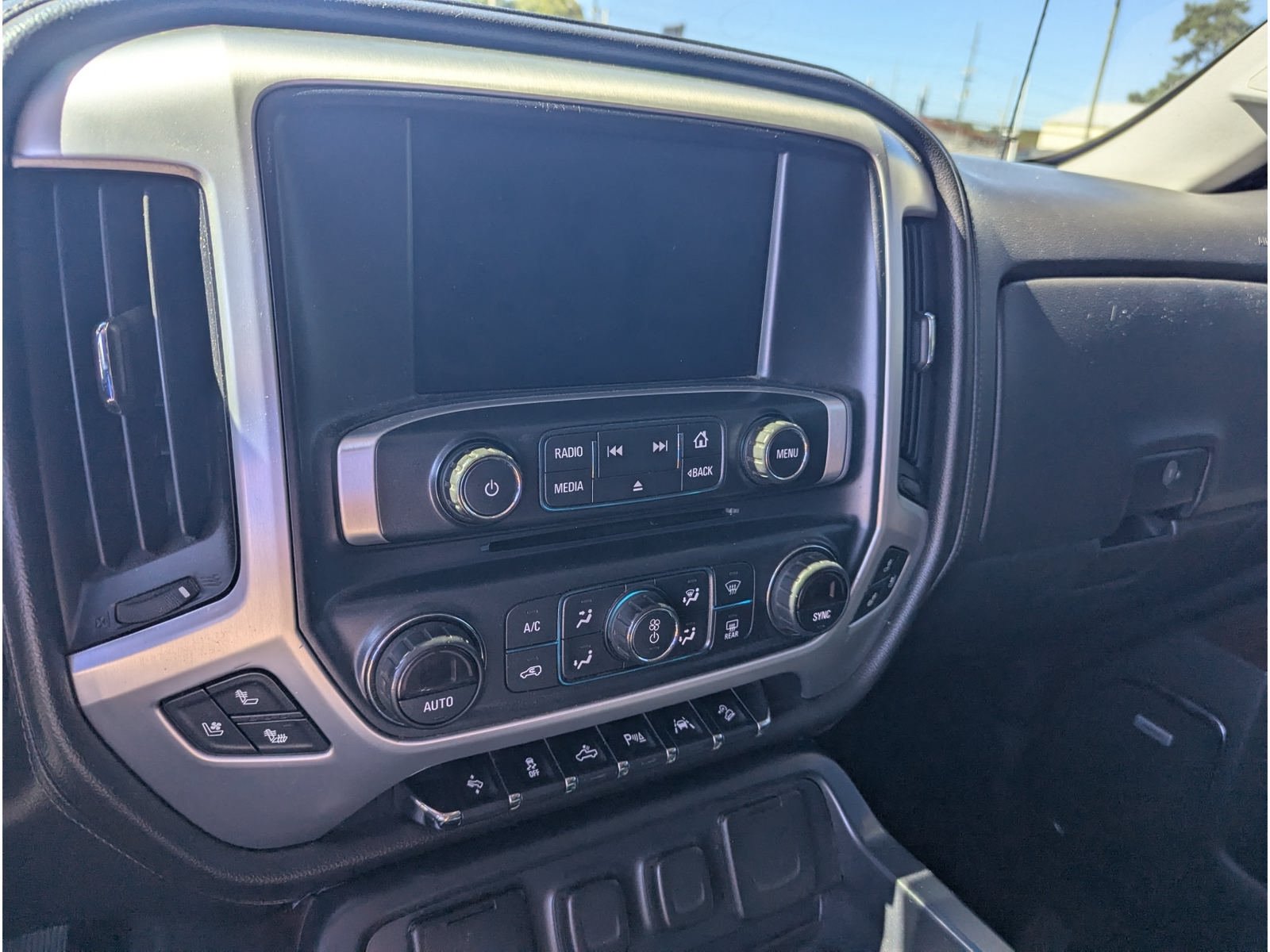 Used 2017 GMC Sierra 1500 SLT AWD/4WD image 18