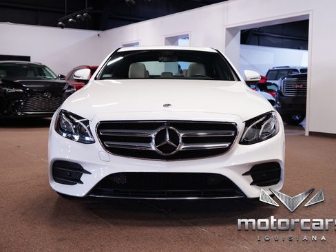 Used 2019 Mercedes-Benz E 450 4MATIC Sedan w/ Premium Package image 2