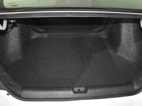 Certified 2017 Honda Civic LX image 30