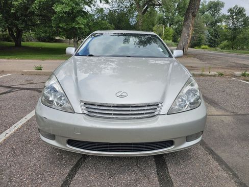 Used 2004 Lexus ES 330 FWD image 8