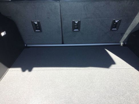 New 2026 Chevrolet Equinox LT w/ Convenience Package II image 27