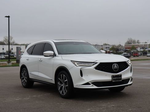 Used 2022 Acura MDX SH-AWD w/ Technology Package image 3