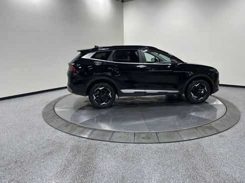 New 2026 Kia Sportage EX image 4