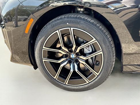 Used 2026 BMW 740i image 42
