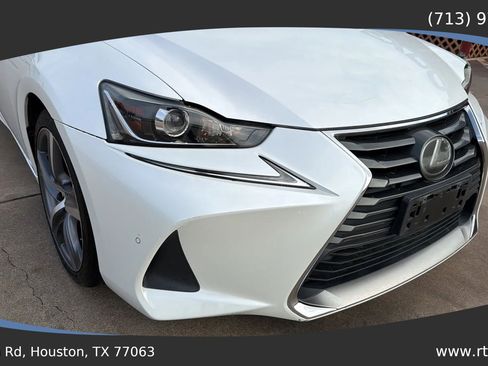 Used 2019 Lexus IS 300 w/ Navigation Package image 13