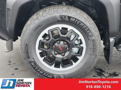 New 2026 Toyota 4Runner TRD Off-Road Premium image 10