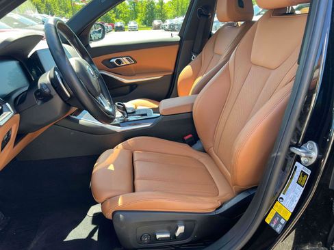Used 2022 BMW 330e xDrive w/ Premium Package AWD/4WD image 23