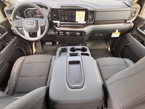 New 2026 GMC Sierra 2500 SLE w/ SLE Value Package; AWD/4WD image 13