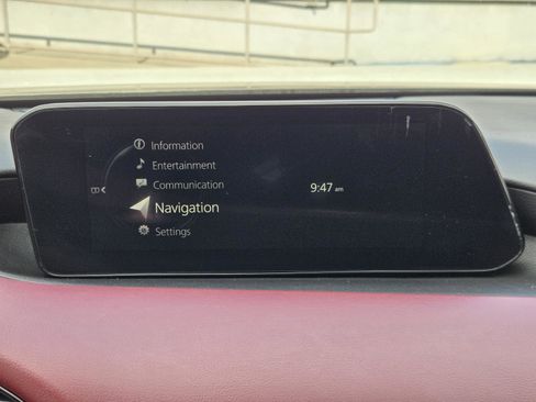 Used 2022 MAZDA MAZDA3 s image 7