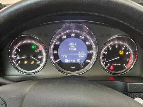 Used 2009 Mercedes-Benz C 300 Sedan image 26