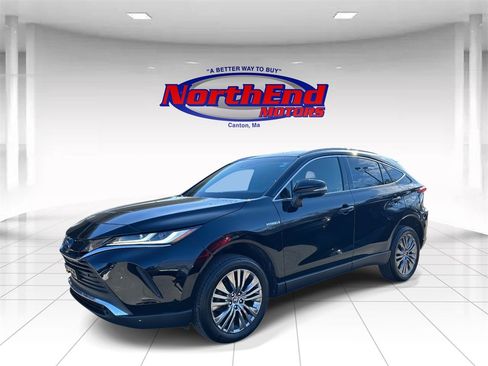 Used 2021 Toyota Venza XLE image 7