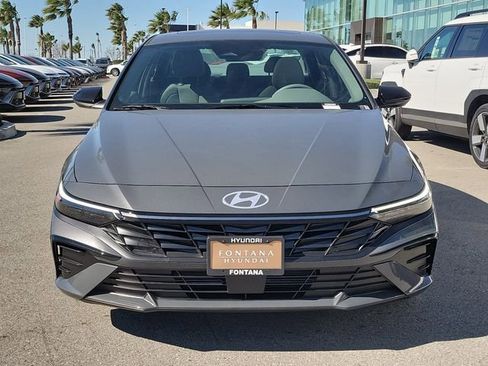 New 2026 Hyundai Elantra SEL Sport Premium image 25