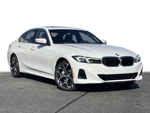 New 2026 BMW 330i Sedan w/ Premium Package image 2