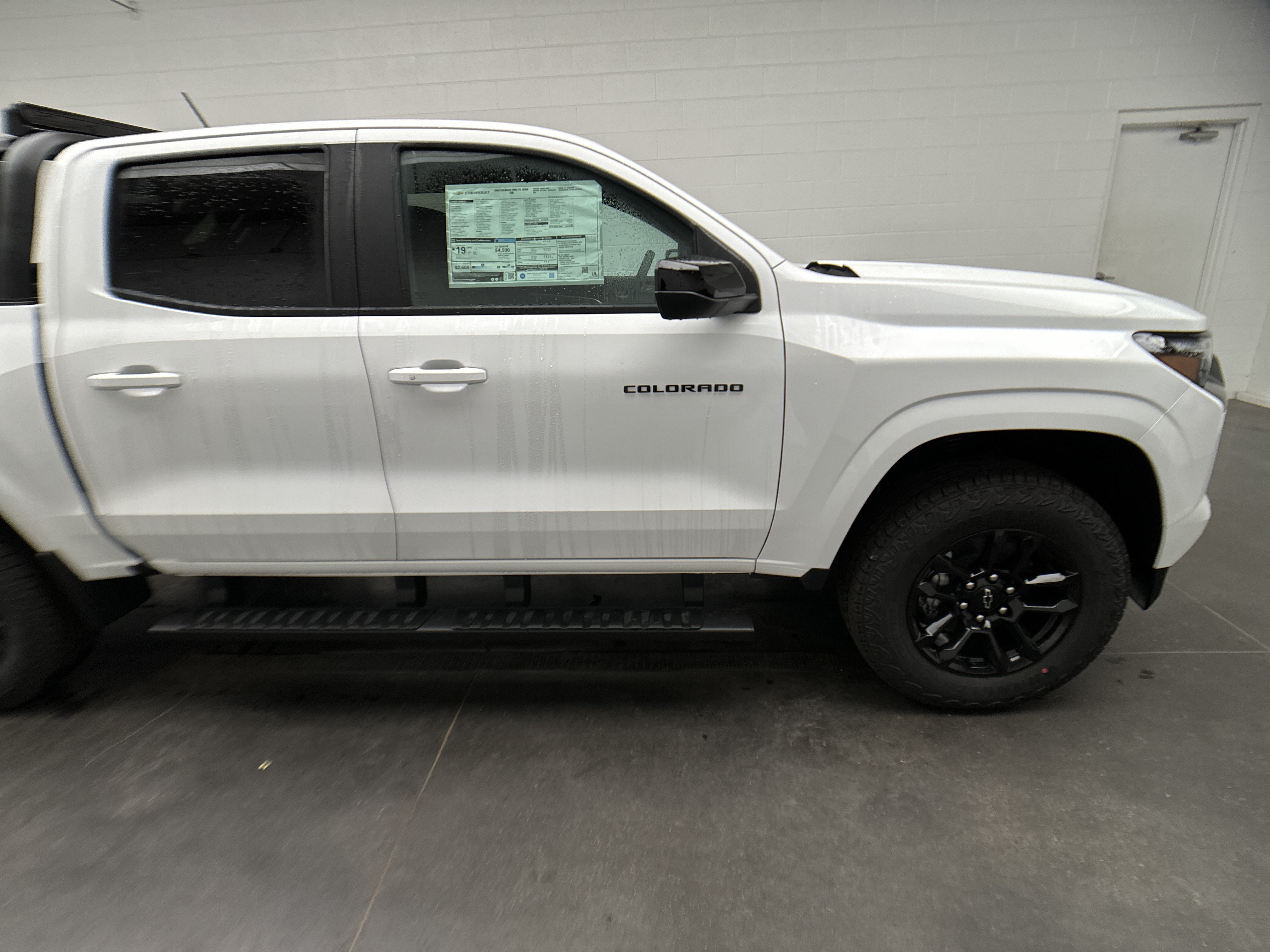 New 2026 Chevrolet Colorado Z71 w/ Midnight Edition AWD/4WD image 10