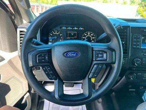 Used 2016 Ford F150 XL w/ Equipment Group 101A Mid AWD/4WD image 12