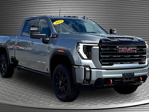 Used 2024 GMC Sierra 2500 AT4 w/ Technology Package AWD/4WD image 1
