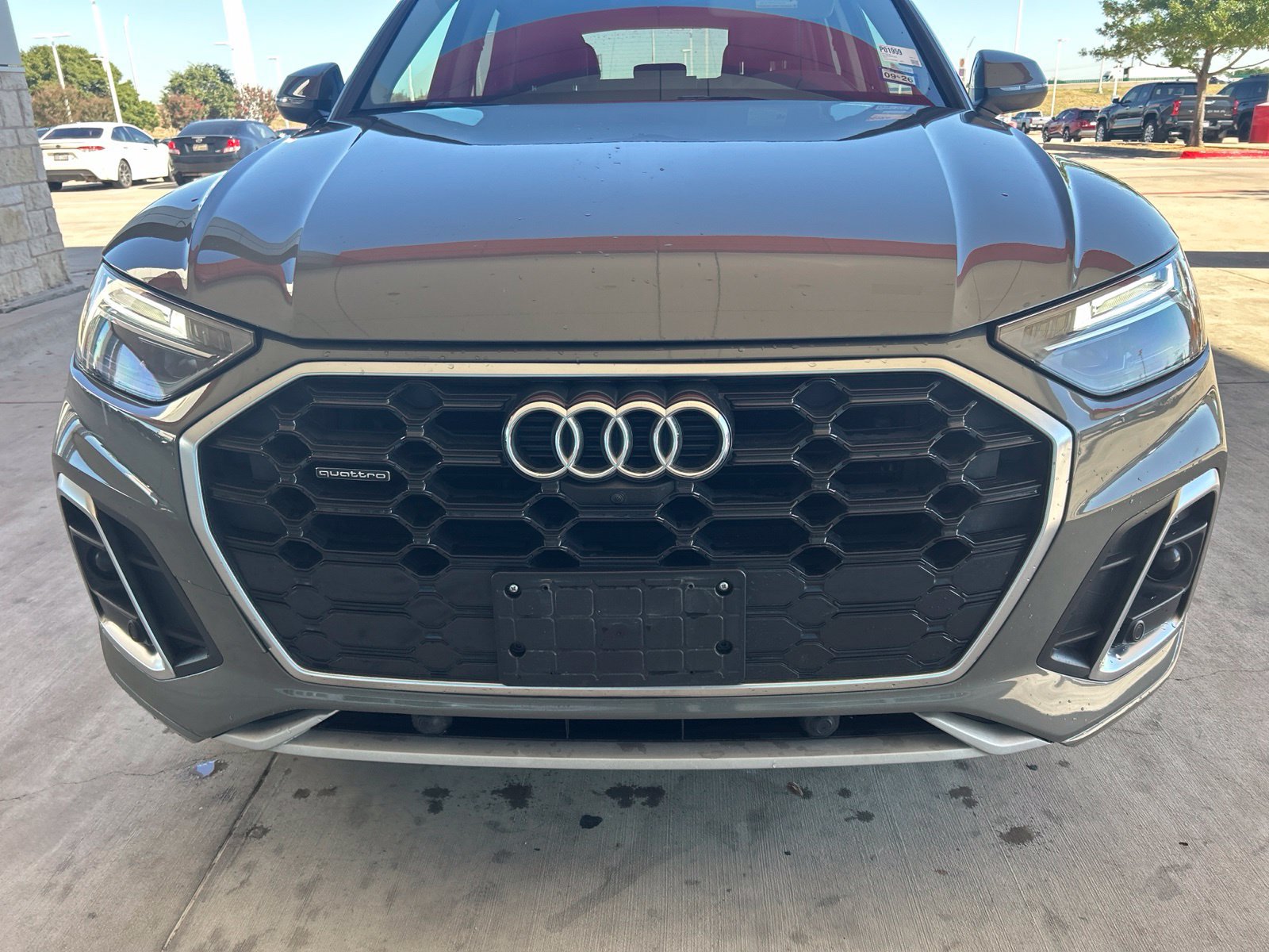 Used 2024 Audi Q5 2.0T Premium Plus AWD/4WD image 2