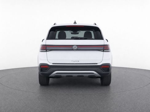 Used 2025 Volkswagen Taos S FWD image 5